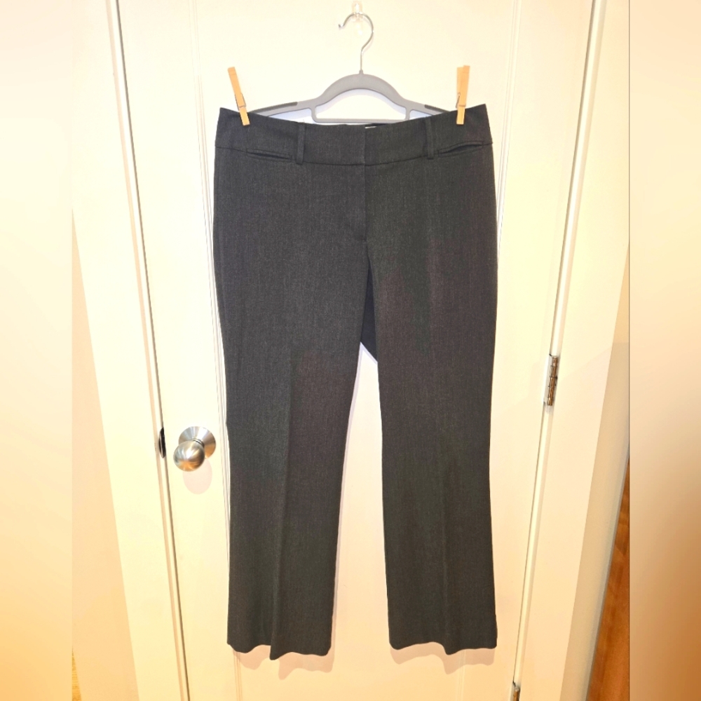 LOFT JULIE STYLE GREY FLAIR LEG PANTS. SIZE 8. BARELY WORN. - Picture 1 of 4